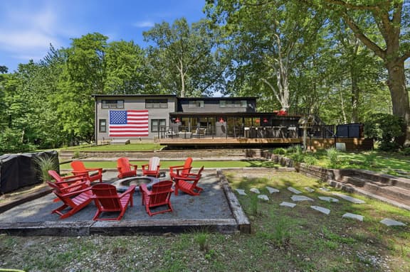 Hideaway - Pickleball Court, Private Pool, Hot Tub, Sleeps 25!